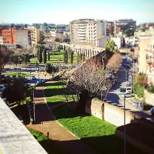 Apartamento Alloggio Turistico All'acquedotto, Roma