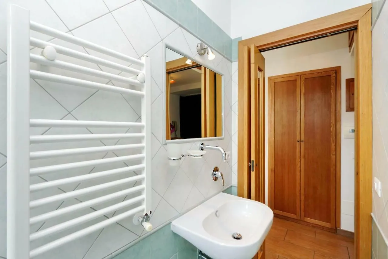 Torpignattara Apartment Rome 0*,  Italy